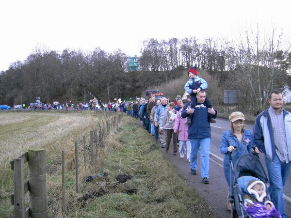 The marchers move on Beauly